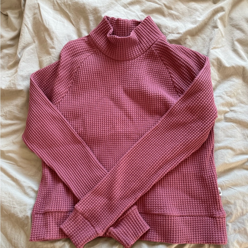 pink north face mock neck thermal